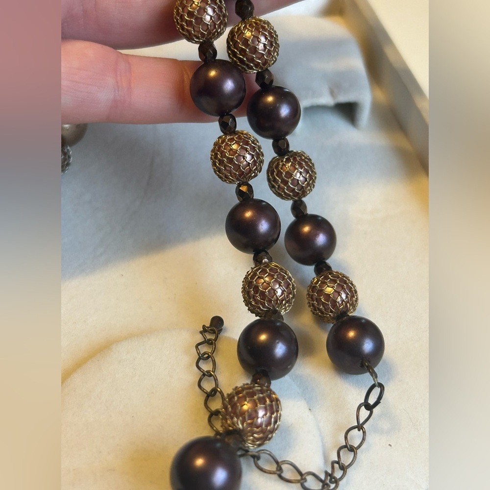 Premier Designs Vintage Jewelry Set Faux Pearl Necklace and Dangle Earrings - Picture 13 of 13